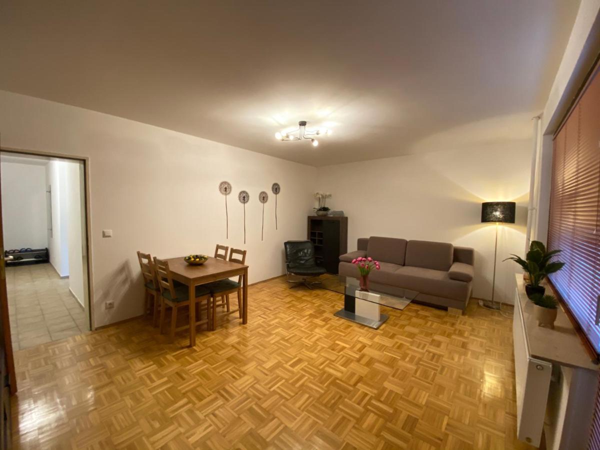 Apartment In Uninaehe Lübeck Exteriér fotografie